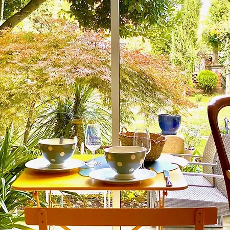 Le Rez De Jardin 4* 阿尔比