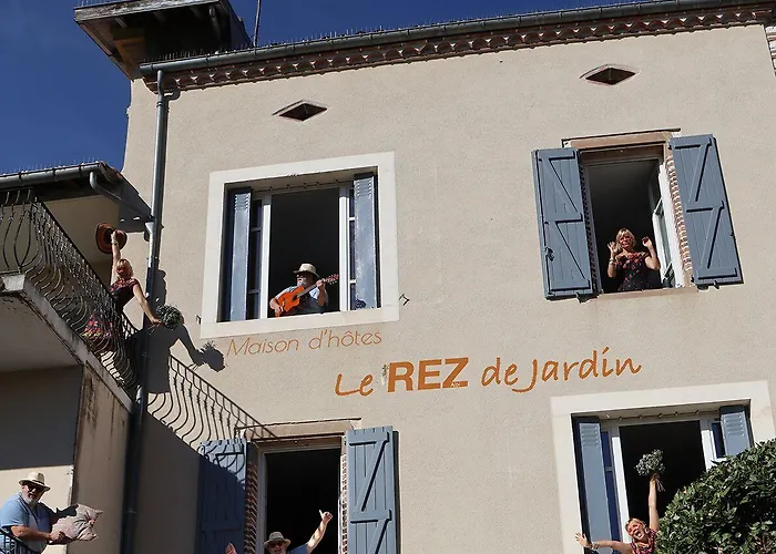 Le Rez De Jardin Πανσιόν